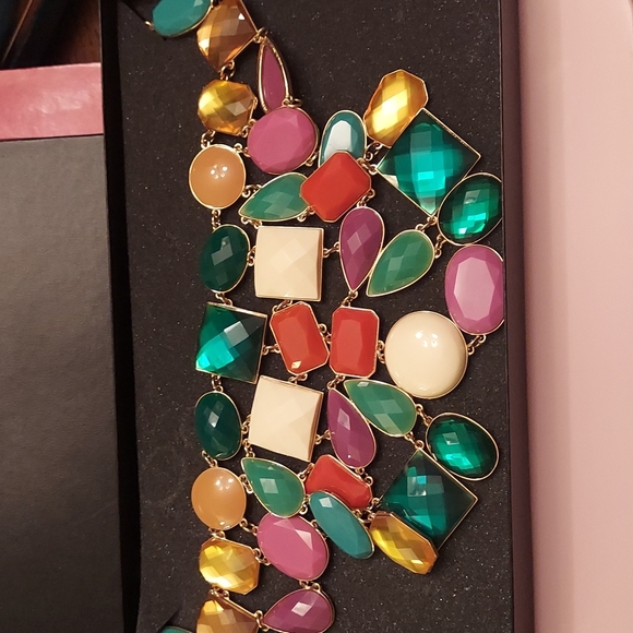 FINAL SALE Collen Lopez bib necklace - Picture 9 of 10